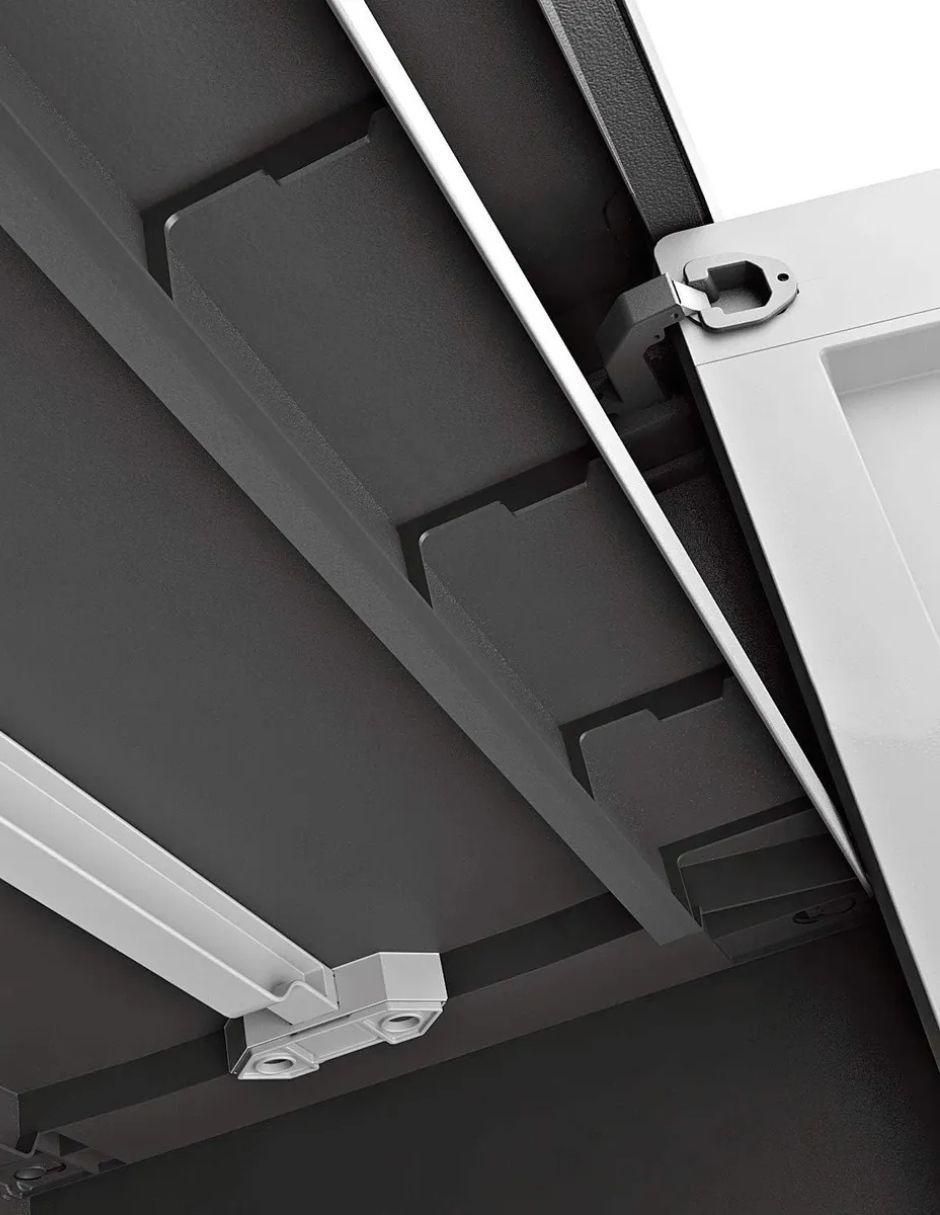 Armario portátil armable Titan Tall Cabinet 8